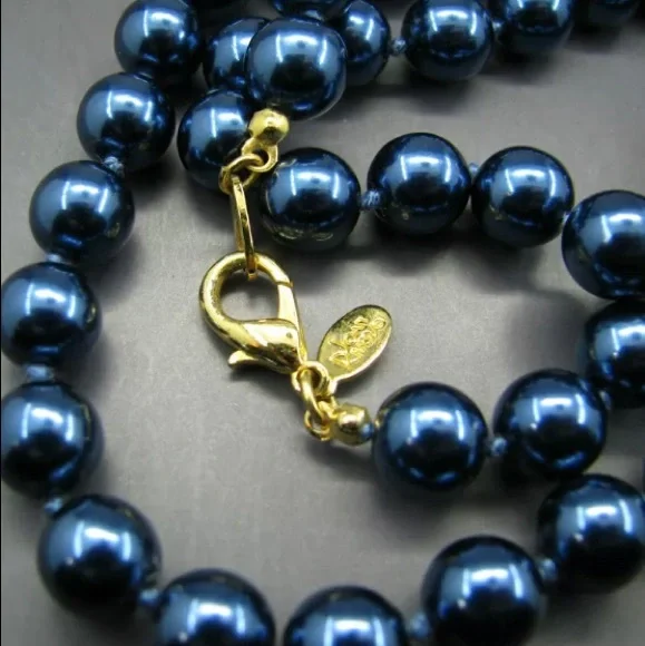 💛💜💙Joan Rivers Translucent Necklaces - Picture 4 of 9